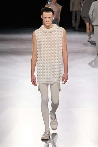 Look 42